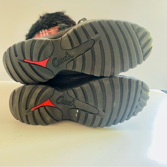 Coach Jennie Black Fur Trimmed Plaid Quilted Snow Boots Size 7 - Picture 9 of 9